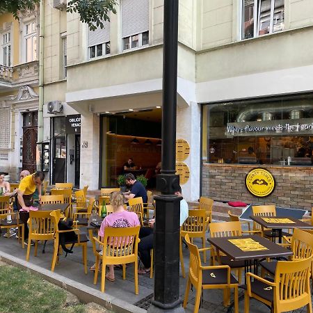 Axis Mundi Apartment Beograd Ngoại thất bức ảnh