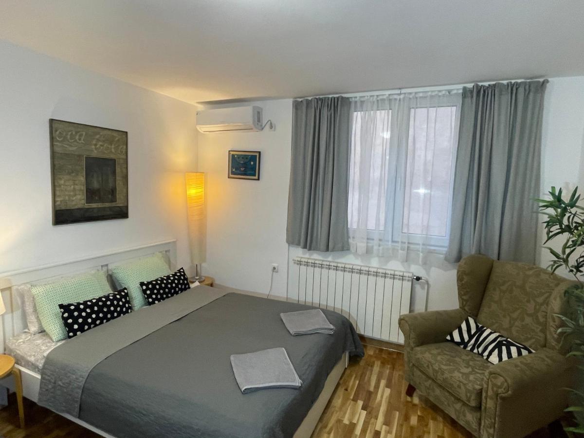 Axis Mundi Apartment Beograd Ngoại thất bức ảnh