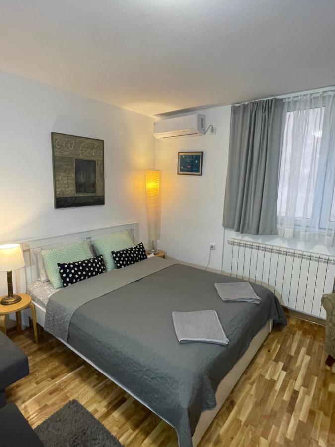 Axis Mundi Apartment Beograd Ngoại thất bức ảnh